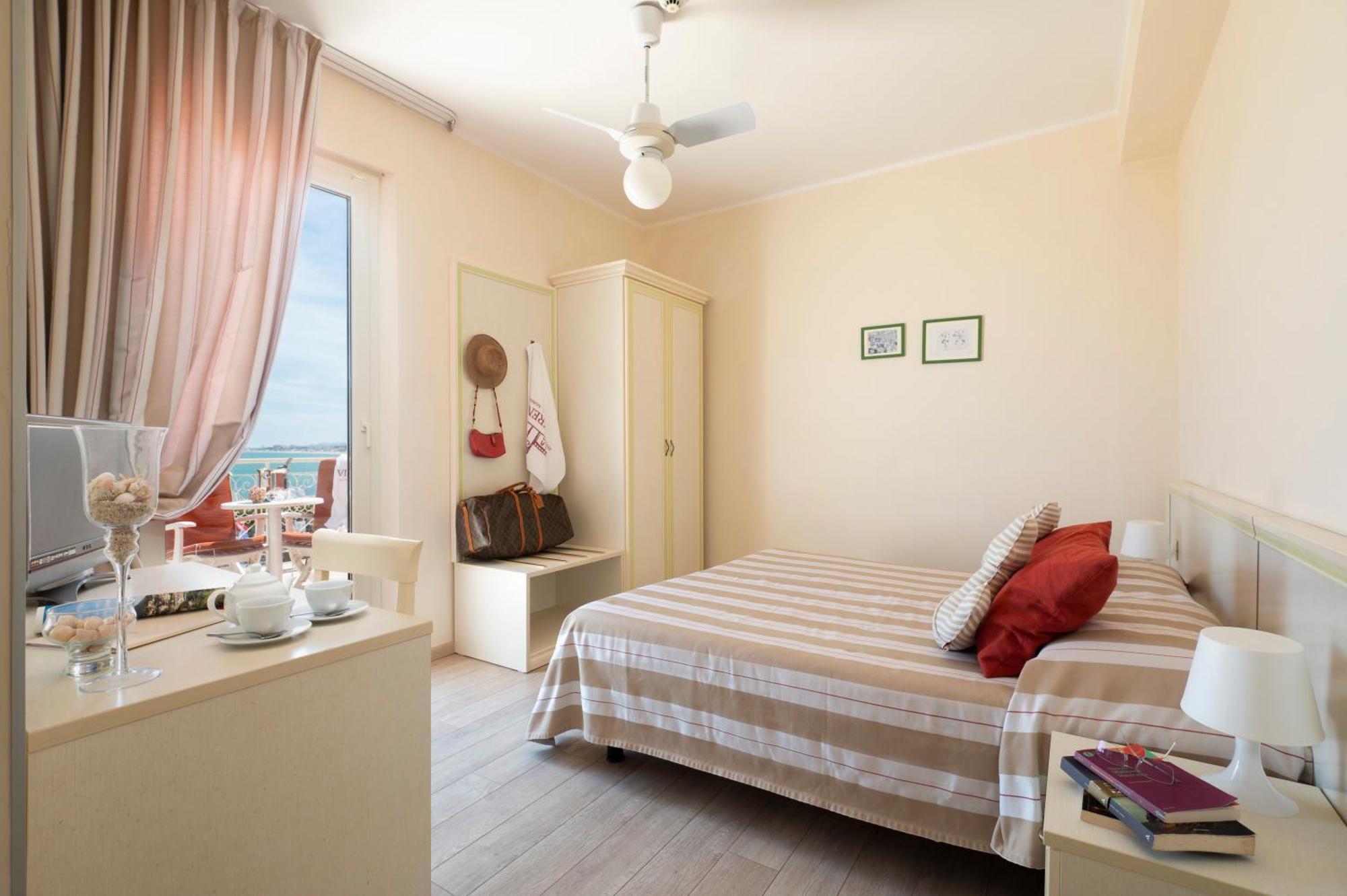 Hotel Villa Sirena 누마나 외부 사진